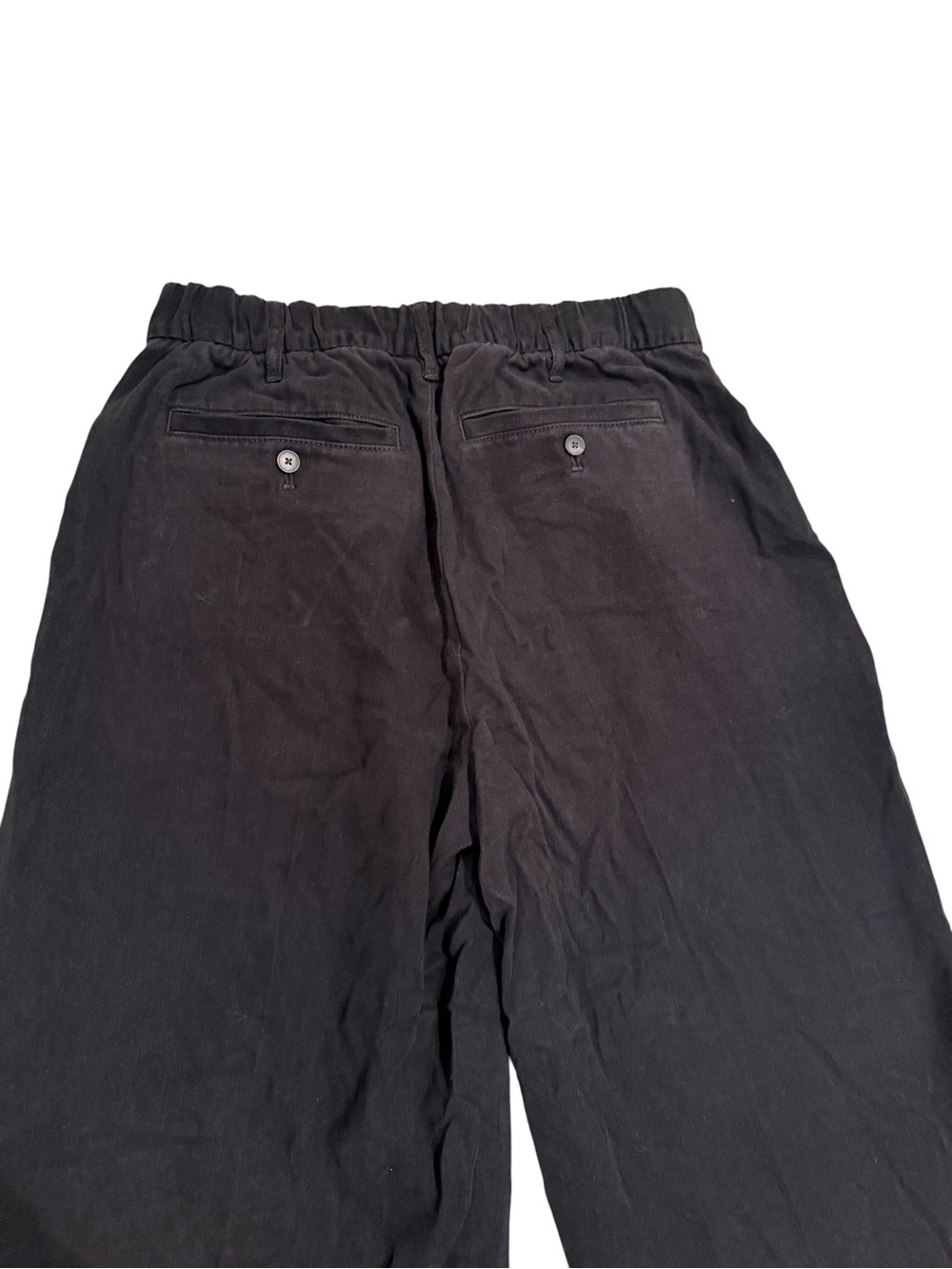 Everlane The Trouser in Buttersoft - Black - Picture 15 of 16